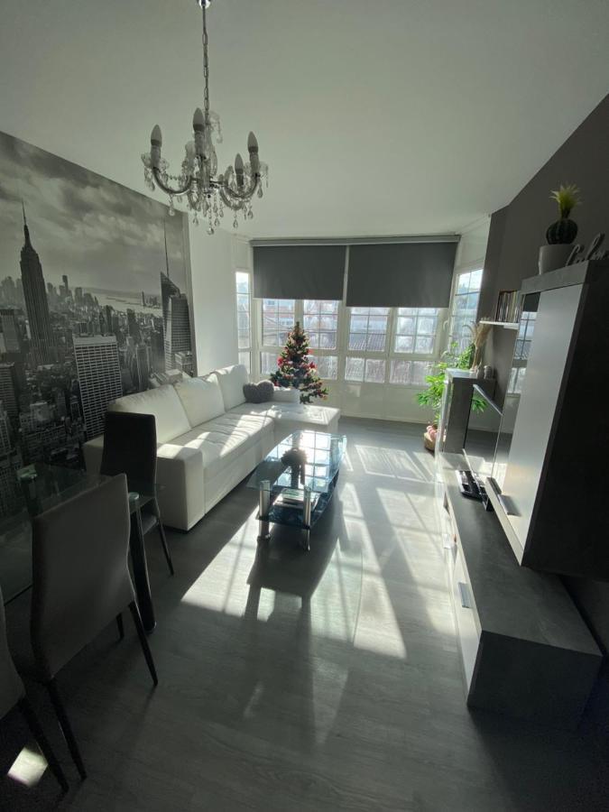 Appartamento Precioso Piso En El Centro De Galicia. Silleda Esterno foto